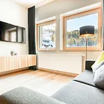 Am Gehren - Arlberg * Warth (Vorarlberg)